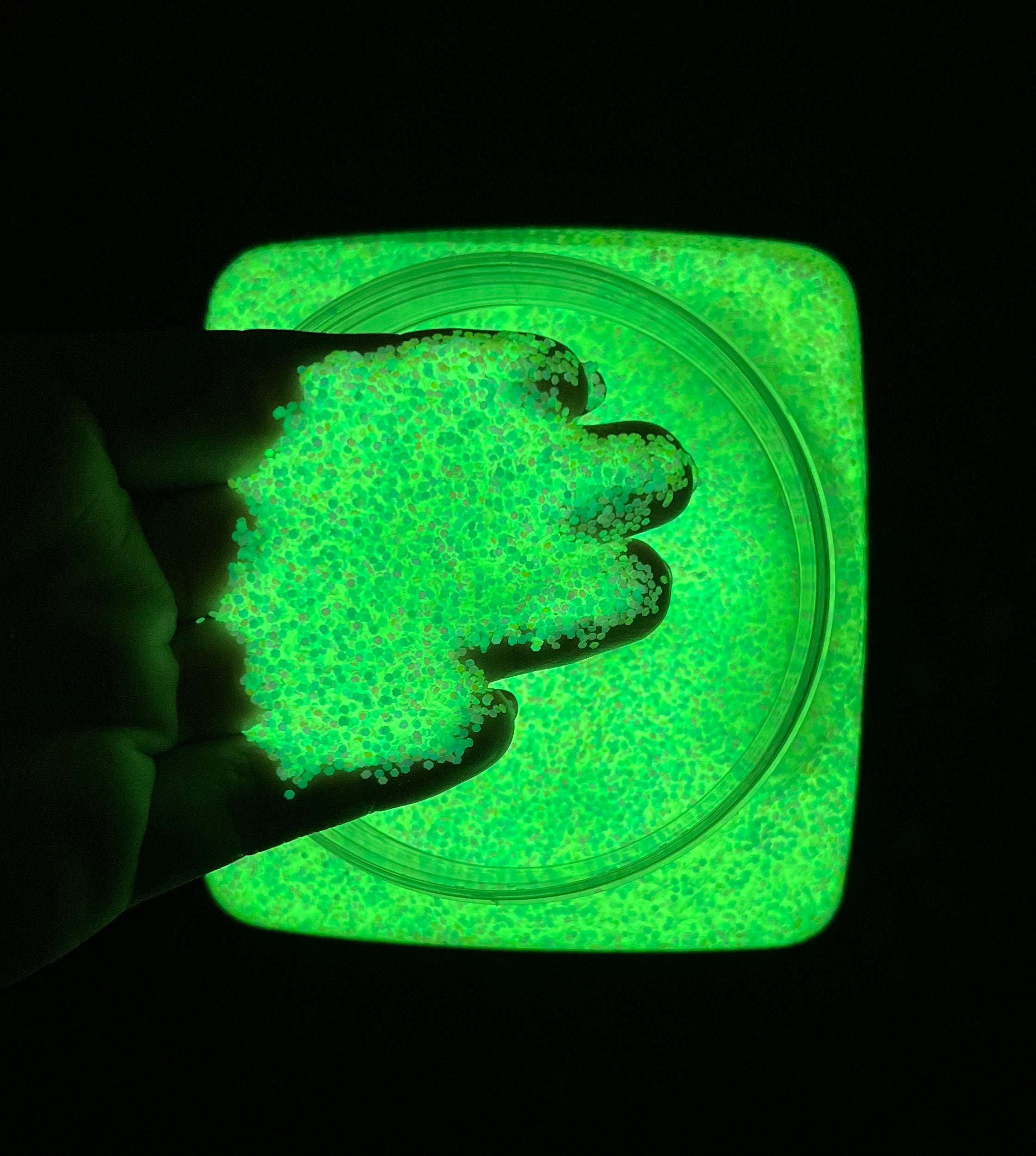 fiona-fine-glow-glitter-sassy-cow-co